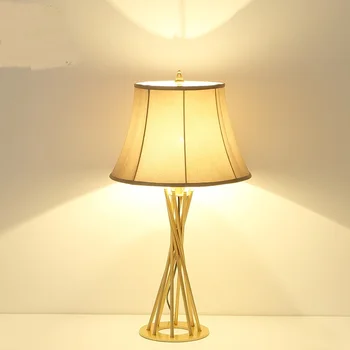 Amerikietiško stiliaus stalinės lempos miegamojo lovos lempos šviesą kaimo paprastas Europos stiliaus vestuvių studijuoti kambarys staliniai šviestuvai ZA8295