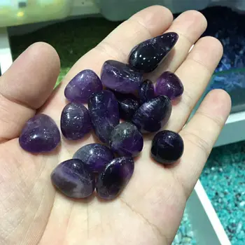 Gamtos Violetinė Amethysts Kvarco Kristalo Poliruoti Žvyro Drožlių granules Pavyzdys natūralūs akmenys, mineralai, Žuvų Bakas Žetonų 